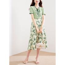 FYOG beauty all summer new oxygen goddess Morandi almond green knitted top suit womens two-piece set