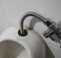 Custom induction urinal full corrugated inlet hose extension pipe arbitrarily bent pipe diameter 16mm delay flushing
