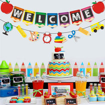 Kindergarten classroom ring creation material hanging decoration activity scene layout welcome English flag hanging ornaments