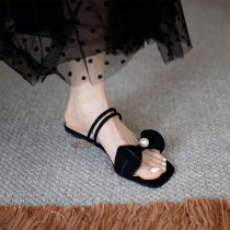 Catia Seli temperament is hard to stop ~ French style gentle two wear sandals female summer flowers pearl crystal heel cool tug