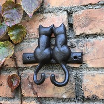 Cast iron double cat hook wall hook Garden Courtyard Outdoor decoration European Style Retro made old 2 hooks Wall decoration
