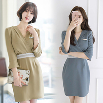 Korean sap beauty salon caregiver work clothes Beautician dress seven-point sleeve Korean embroidered manicurist dress