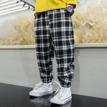 Boy casual black and white plaid pants 2022 spring autumn new foreign gas CUHK Childrens baby Summer loose pants Chaub