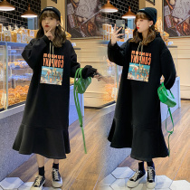 Autumn and winter clothes new large size maternity dress long hooded dress foreign style over the knee plus velvet sweater tide mother fishtail skirt