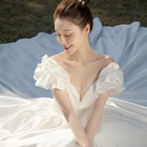 Premium satin wedding dress 2021 new summer bride forest main yarn French wedding simple tail super fairy