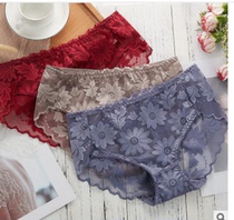 Ladies underwear cotton crotch Japanese mesh mid-waist antibacterial breathable triangle sexy lace large size seamless summer thin section