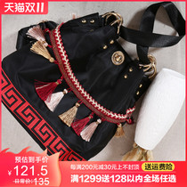 Two people story embroidered retro ethnic backpack multifunctional single bag shoulder bag embroidery women bag SP0110
