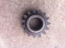 Dongfeng wheel tow 650 754 850 power output second gear active gear 19 teeth 18 teeth 15 teeth original factory