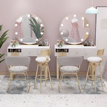 Studio dedicated dressing table Beauty Academy Wedding photography with light bulbs Hippocampus Studio Dressing table Marble