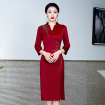 Young happy mother-in-law wedding dress 2021 Autumn New acetic acid dress seven-point sleeve high-end mother wedding cheongsam
