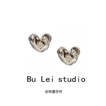 Love to do old vintage punk hip hop small earring earrings earring studs hypoallergenic silver needle simple Korea