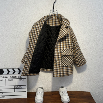Boys son coat autumn and winter foreign air 2021 The new handsome baby spring clothing clip cotton children thicken the sweater