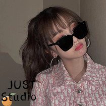 Yu Shuxin with a large frame black sunglasses polarized anti-UV sunglasses large face thin men and women fashion trend