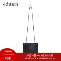 edition cowhide shoulder bag Womens Small bag crossbody leather bag crocodile pattern chain fashion small square bag moco