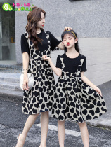 New one-piece dress 2022 exploits new Temperament Mother Women Dress Summer Popular Round Dot Fake two braces Skirt Tide