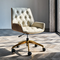  Light luxury backrest Office chair Comfortable sedentary chair Study table and chair lift swivel chair Boss computer home chair Bedroom