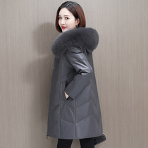 2022 New dermal feather feather feather feather feather feather long fox fur coat large number Haining fur coat