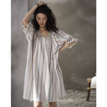 Pajamas lady summer sleeve cotton 2022 new striped long - range V - collar thin can be worn outside home suit