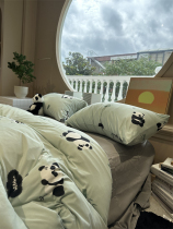 Type A Knit Quilt Cover Cartoon Cute Fat Paparazzi Flowers Bed Four Sets 1 Of 1 5m1 8 m Pure Cotton Linen