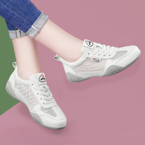 Small white shoes 2022 new women shoes Summer thin net shoes women breathable mesh surface ultra-soft flat-bottomed casual sports board shoes