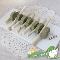 Rabbit Dragon Cat Snack Guinea Pig Grinding Dutch Pig Tooth Grass Cake Sweet Bamboo Bite String Hand Making Can Hang Buy Three Delivery One.