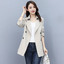 Short style windsuit woman 2022 new spring clothing slim fit high-end brand little lady pop jacket 2021 autumn