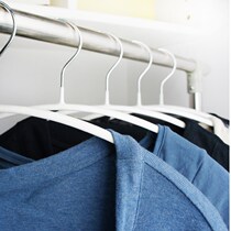 No trace hanger household multi-function non-slip bag anti-shoulder corner cold hanger adult anti-deformation drying clothes artifact