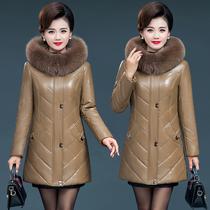 Middle-aged elderly feather feather feather feather long high-end leather sheep skin mum large-scale repair thick coat new