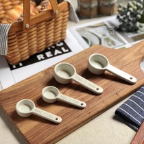 A wide food device super cute super cute small spoon coffee spoon measuring spoon ceramic spoon shooting props flaws