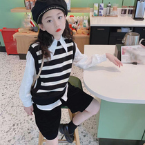  Pola Korean childrens clothing girls knitted vest 2021 autumn childrens sweater vest medium and large childrens Western knitwear