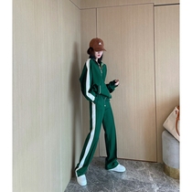 Green sweatshirt pants casual sportswear set 2021 early Spring and Autumn new womens wear age fashion two-piece set