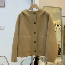 Senior winter dress small man Korean hooded woolen coat women autumn and winter niche camel short woolen coat
