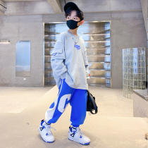 Boy sports suit Spring and autumn 2022 new Chaofried Street Childrens clothes casual handsome boy two sets of foreign air