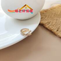 Personality cross shape earrings temperament French diamond mini ear clip female small simple hollow ear clip 1424