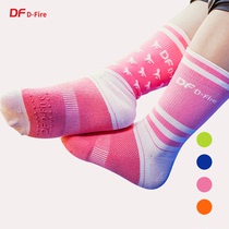 DF dfire childrens competition sports socks package strong non-shifting not slipping mesh heat dissipation asymmetric rocket socks