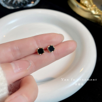 Black Square Earrings Woman 2023 New Tide Silver Needle Earrings Mini Small Temperament Superior Explosive Ear Accessories