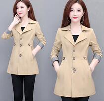 Autumn clothes new middle-aged mother 30-40-50 years old womens spring and autumn fashion foreign temperament windbreaker coat Womens
