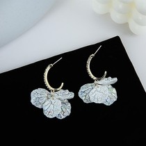 S925 silver needle Korean version of personality C- shaped earring ear studs irregular petals Super Fairy earrings Net red earrings F18