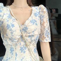 Can be sweet and salty French sweet first love fairy long skirt waist thin temperament v-neck floral dress female summer