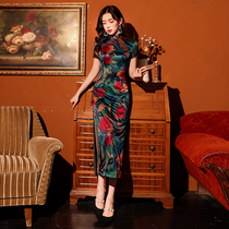 Long improved cheongsam women 2021 new high-end retro temperament autumn old Shanghai young catwalk