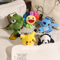 Luo Yizhou small dinosaur chest needle hanger package clothesAccessibility couple chain strip needle cute doll decoration