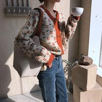 South Korea East Gate retro double-breasted Jacquard knitted cardigan women 2020 autumn and winter New Korean version temperament color color sweater