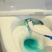 Japan Johnsons disposable toilet brush with toilet cleaner without dead ends replacement brush head household toilet washing artifact