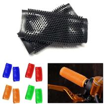 Motorcyclist adapts the car fittings for the electric driver to rubber soft rubber grip grip glue
