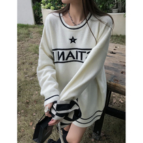 Large size Korean version of temperament letter embroidered sweater female retro Japanese lazy style long five-pointed star wool sweater