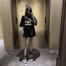 Black fake two-piece long sleeve T-shirt female 2021 spring and autumn ins tide print loose stitching striped personality color top