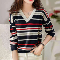 2021 autumn and winter New temperament Joker color V-neck striped thin sweater sweater women wear inner top