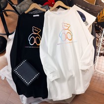 Pregnant womens autumn clothing and clothing plus suede loose large code medium length 2022 spring autumn new Korean version small bear long sleeve blouses woman