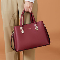 Bag women's 2022 new simple foreign style damp texture handbag fashion Joker shoulder diagonal women's bag