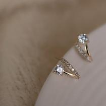 Exquisite mini daily 925 sterling silver custom diamond earrings earrings female V-shaped zircon temperament wild ear jewelry